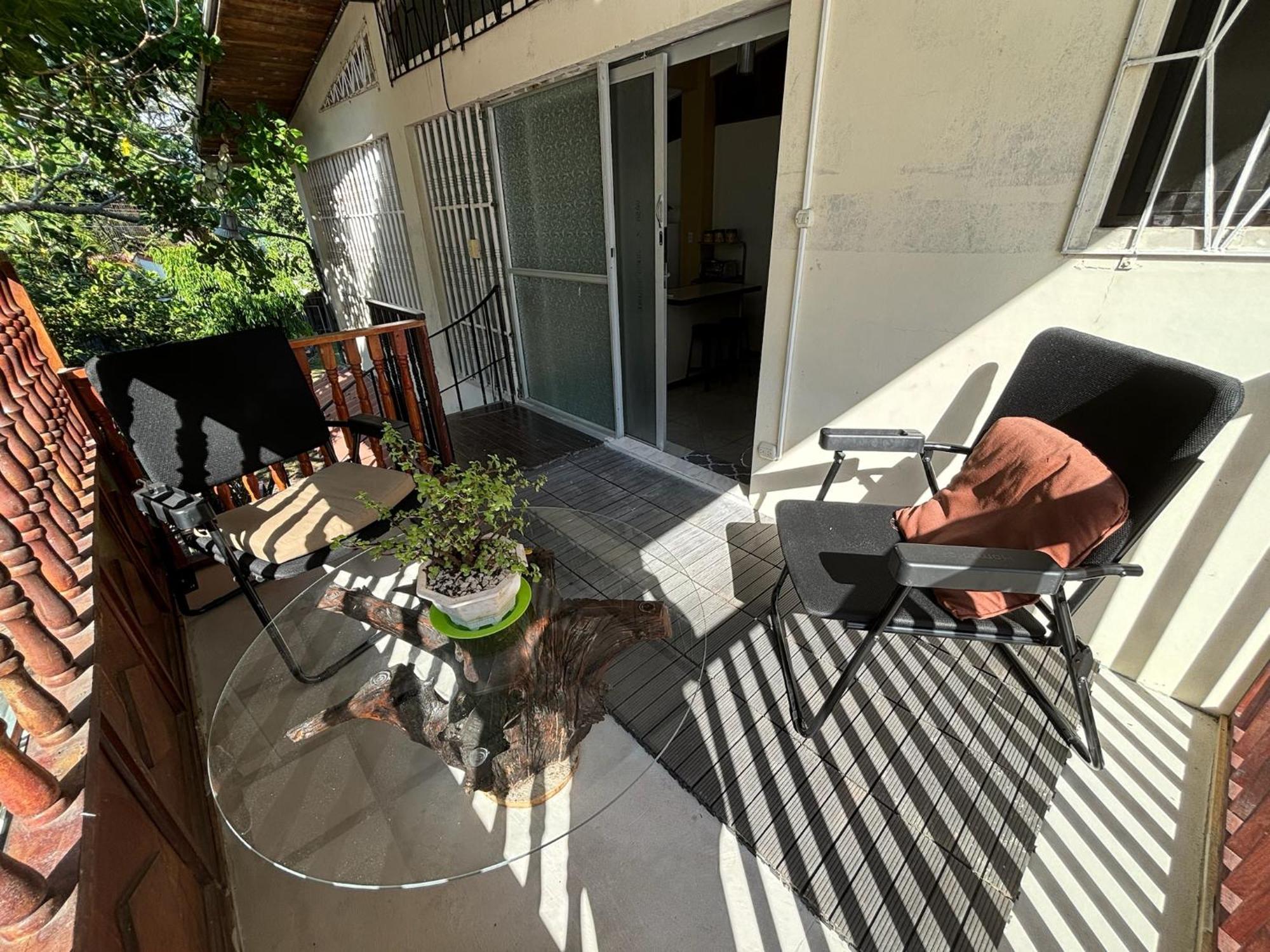 דירות El Roble Casa Jana מראה חיצוני תמונה