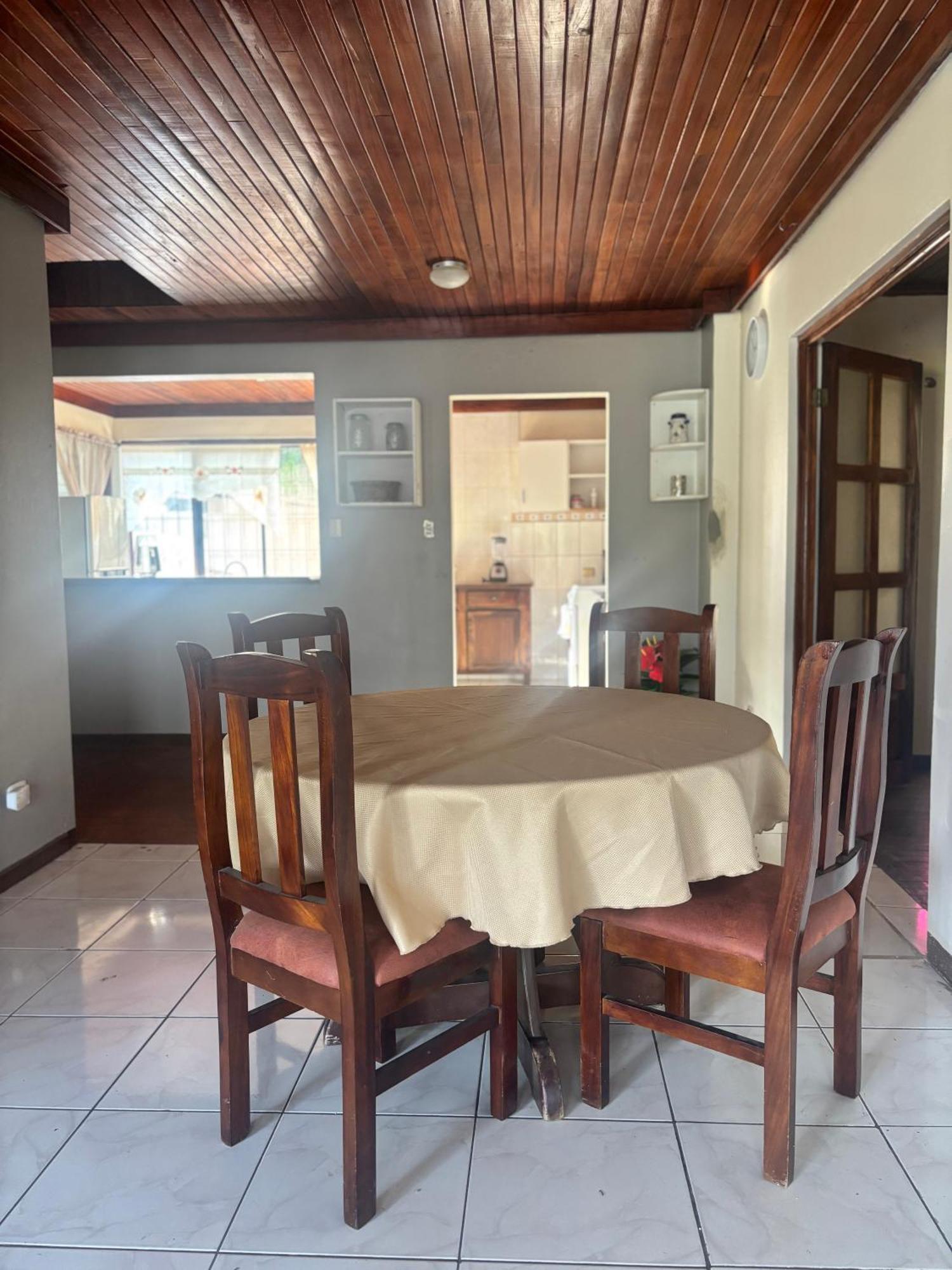 דירות El Roble Casa Jana חדר תמונה