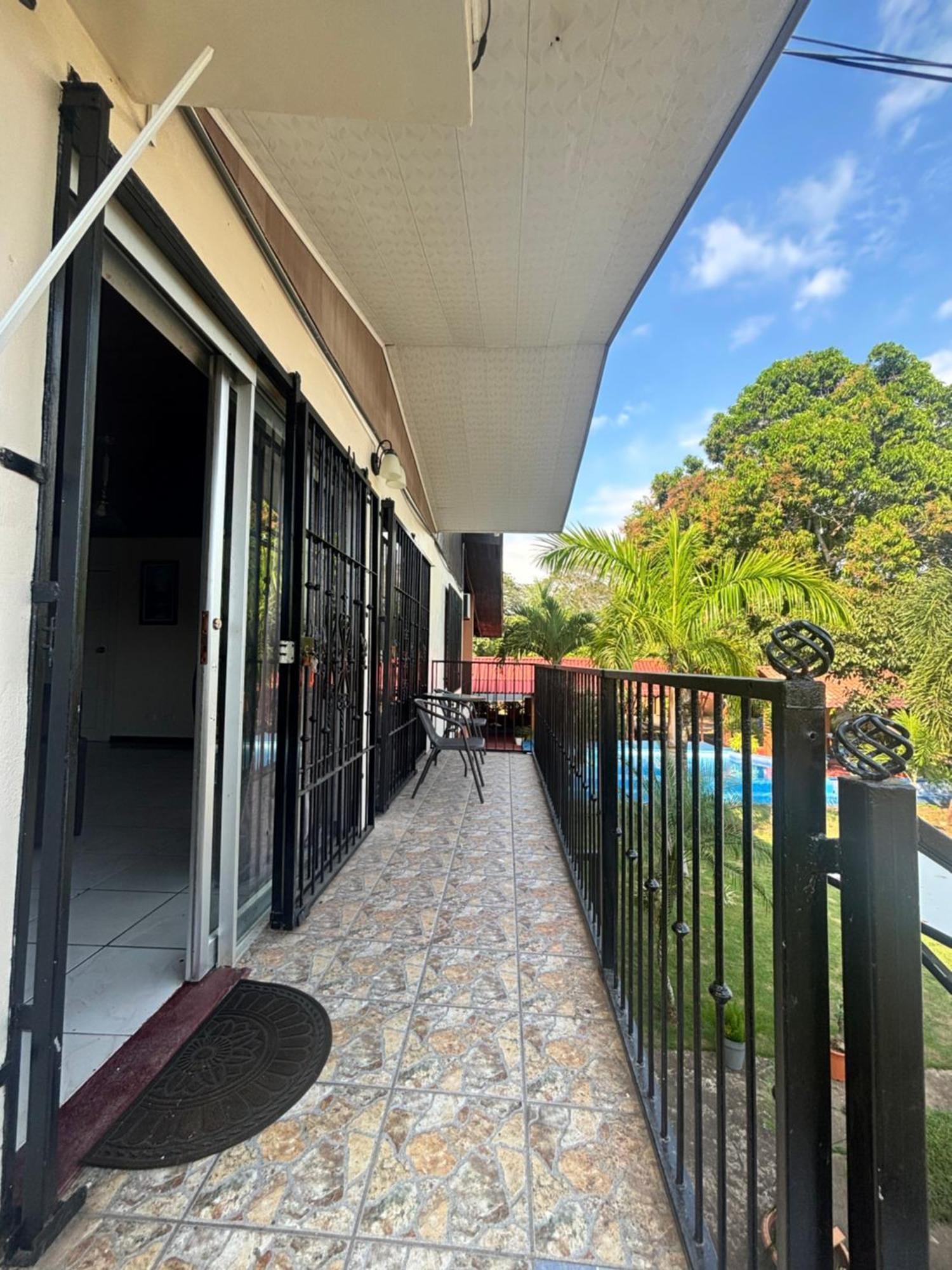 דירות El Roble Casa Jana חדר תמונה