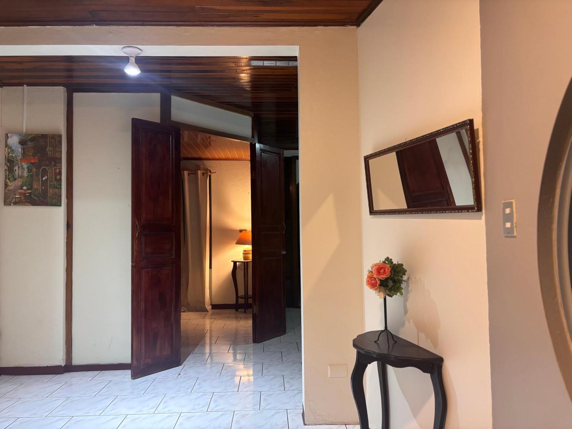 דירות El Roble Casa Jana חדר תמונה